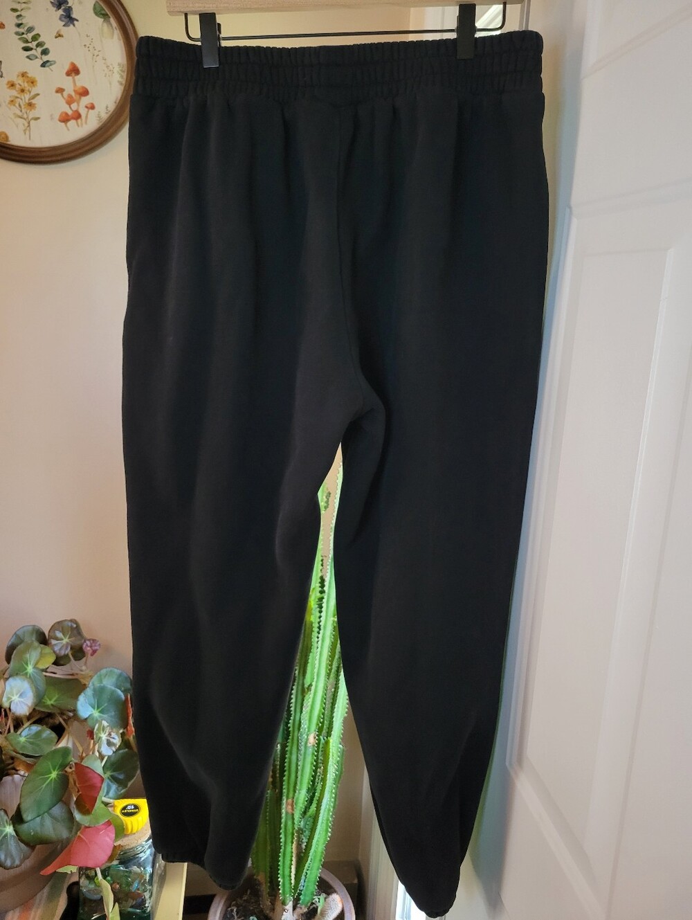 Comfrt Classic Solid Black Athleisure Relaxed Joggers, Size Mens XL - Picture 5 of 5